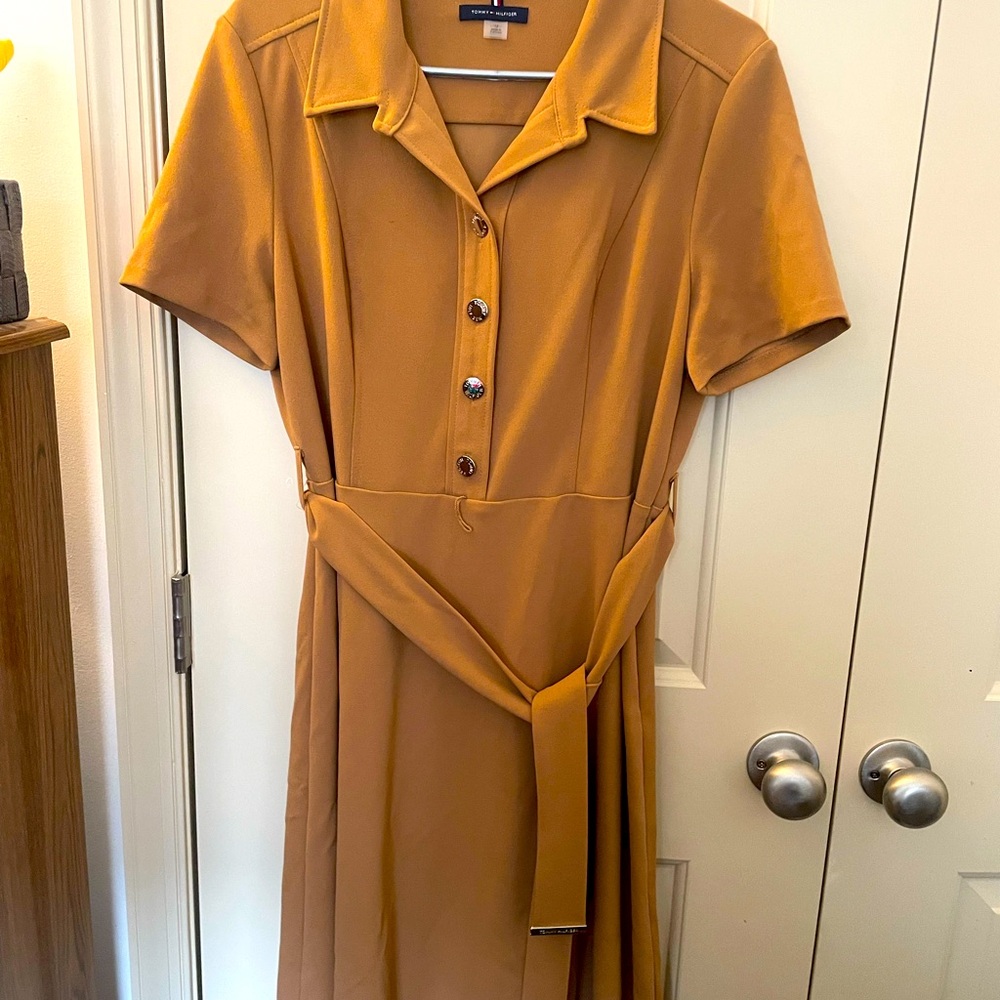 Size 12: Tommy Hilfiger Midi Tan dress with belt.